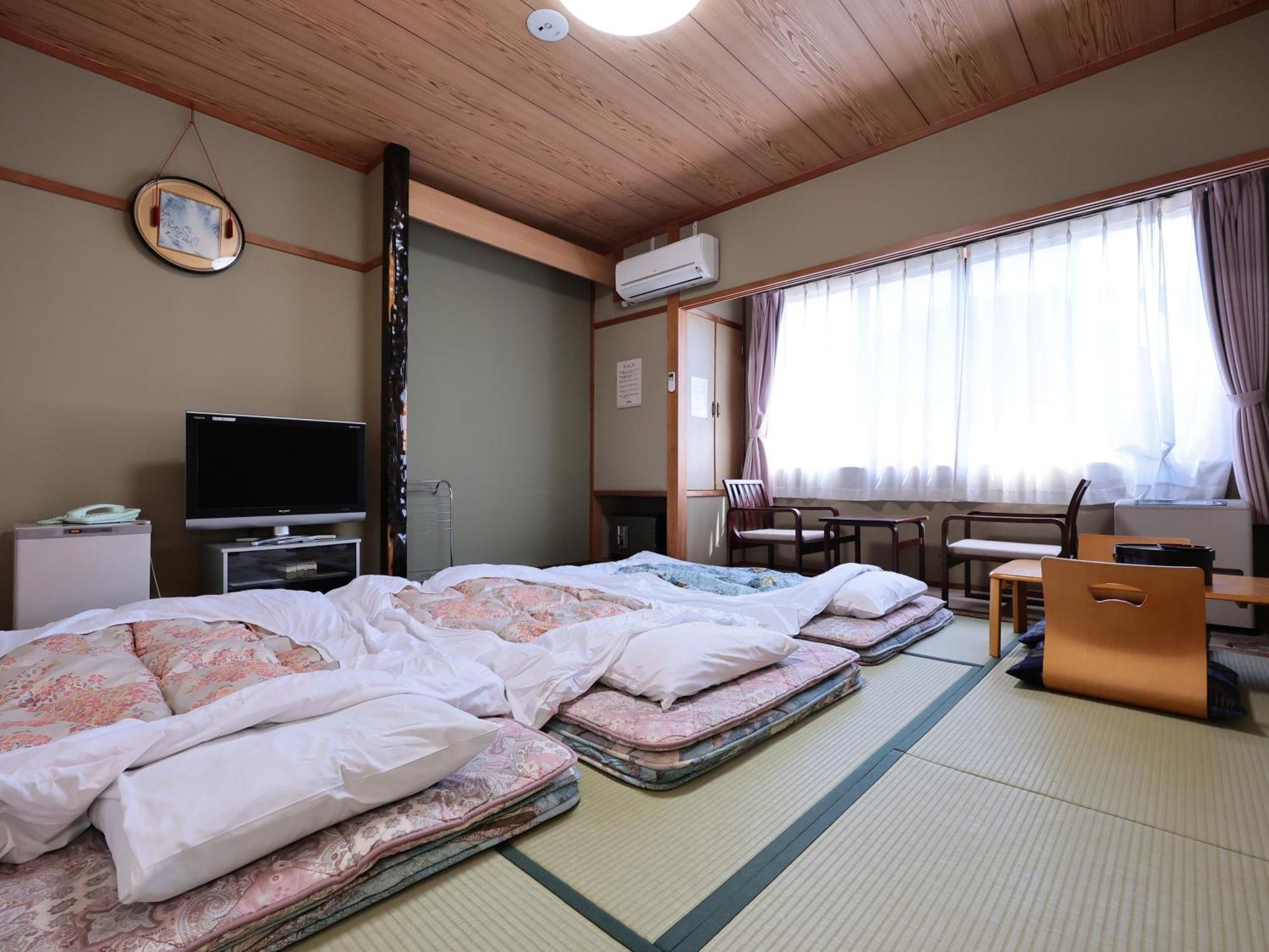 Hotel Oyado Hachibei Takajama Exteriér fotografie